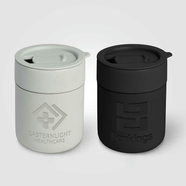 Obsidian - 295 ml Matte Keramik- und Silikonbecher mit Deckel