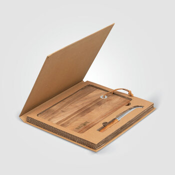 Mysa Käsemesser mit Servierbrett zum Aufhängen aus FSC-zertifiziertem Bambusholz – 262 x 290 x 25 mm